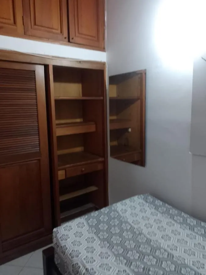 Apartamento Privado Estadio Laureles 麦德林 0*,