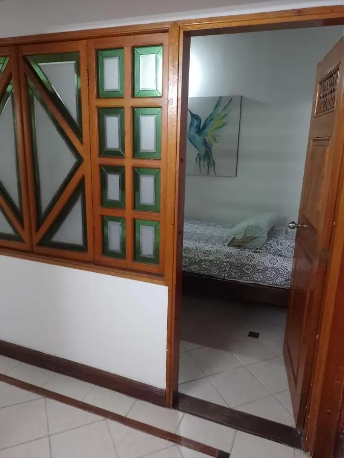 Apartamento Privado Estadio Laureles 麦德林 0*,  哥伦比亚
