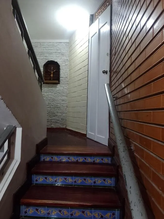 Apartamento Privado Estadio Laureles 麦德林 0*,