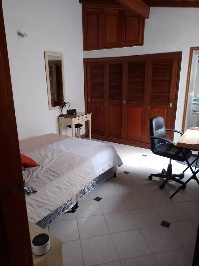 Apartamento Privado Estadio Laureles 麦德林